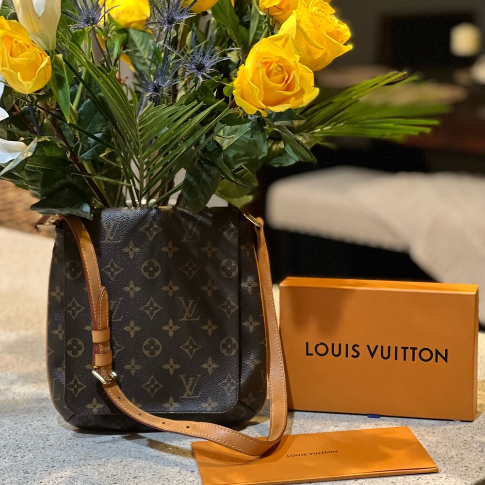 Louis Vuitton Musette Salsa shoulder bag